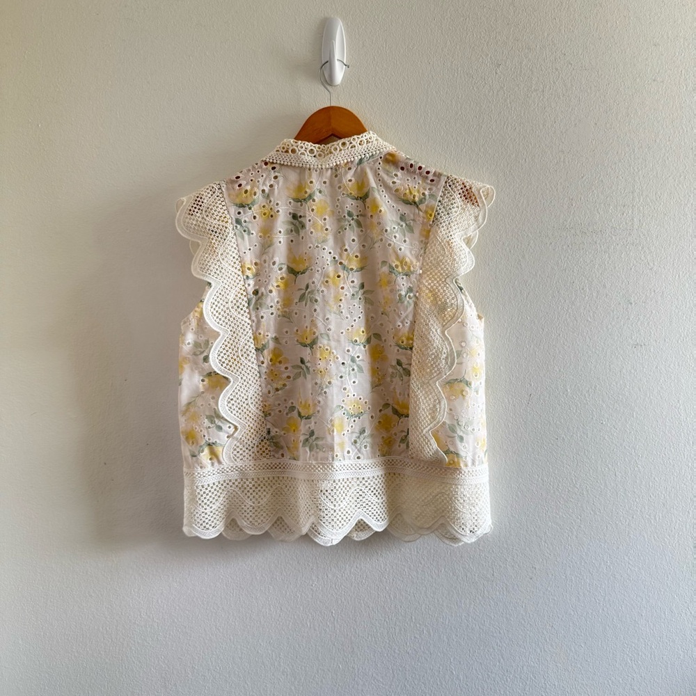 Ultra Pink Yellow Eyelet Floral Print Lace Top size Large - Picture 7 of 10